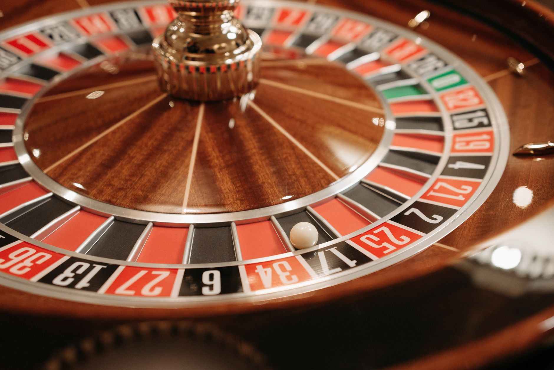 Marché des jeux d'argent : un premier semestre 2026 quasi à l'arrêt, sauf en ligne